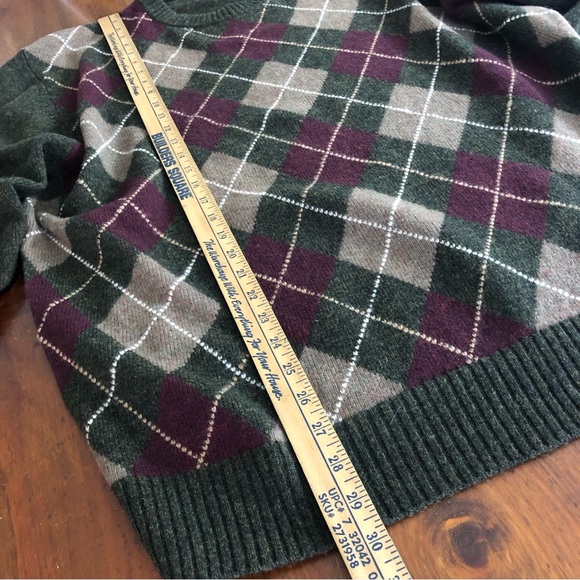 JOS A BANK Lambs Wool Mens Argyle SWEATER XL Forest Green Maroon Red Crew Neck - Picture 8 of 10